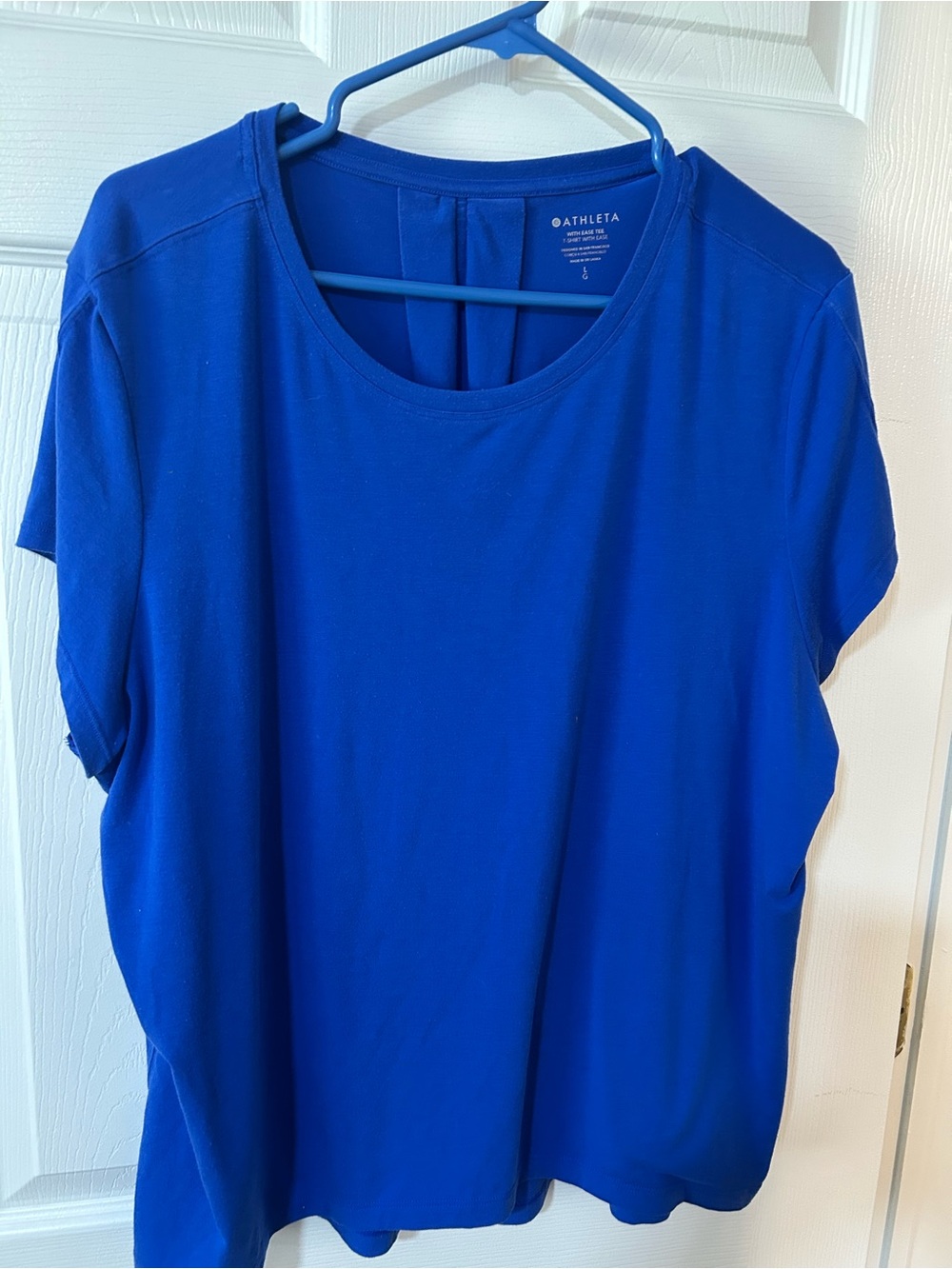 Athleta Women's Large Royal Blue Short Sleeve Tee